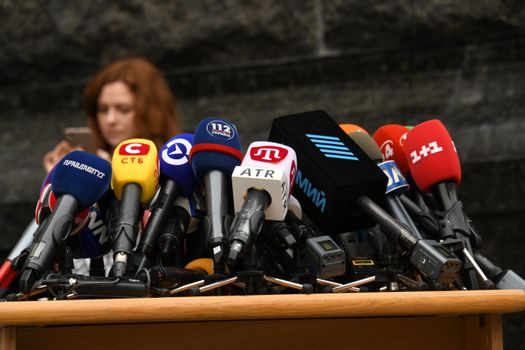 "Unofficial" FBI Group Swept Up Journalists, Politicians As Russian Disinfo "Conduits" For Probing Biden-Ukraine Dealings