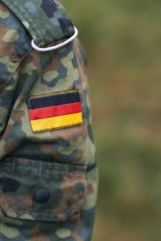 German party leader calls for compulsory military service