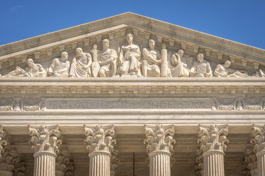 Supreme Court strikes down Trump’s birthright citizenship order